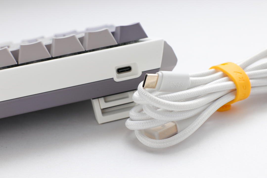 Teclado Mecanico Ducky One 3 Mini Teclas Mist Cherry Mx Red