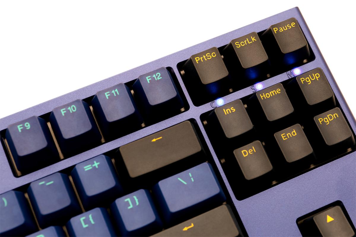 Teclado Mecanico Ducky One 2 Tkl Horizon Teclas Azul Marino Blue Interruptor Ingles Pbt Doble Disparo Sin Costuras Estuche Azul Sin Led