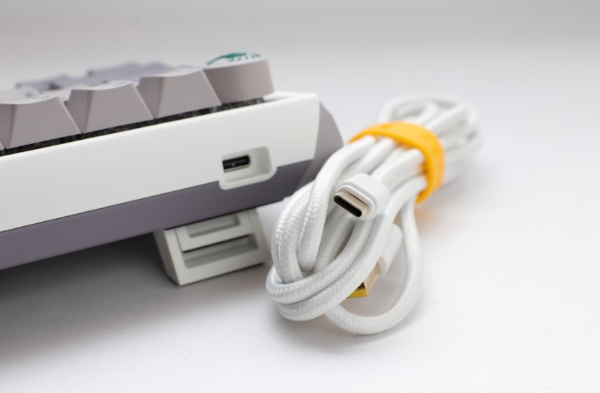 Teclado Mecanico Ducky One 3 Mini Teclas Dkon2161st-bespdmiwhhc1