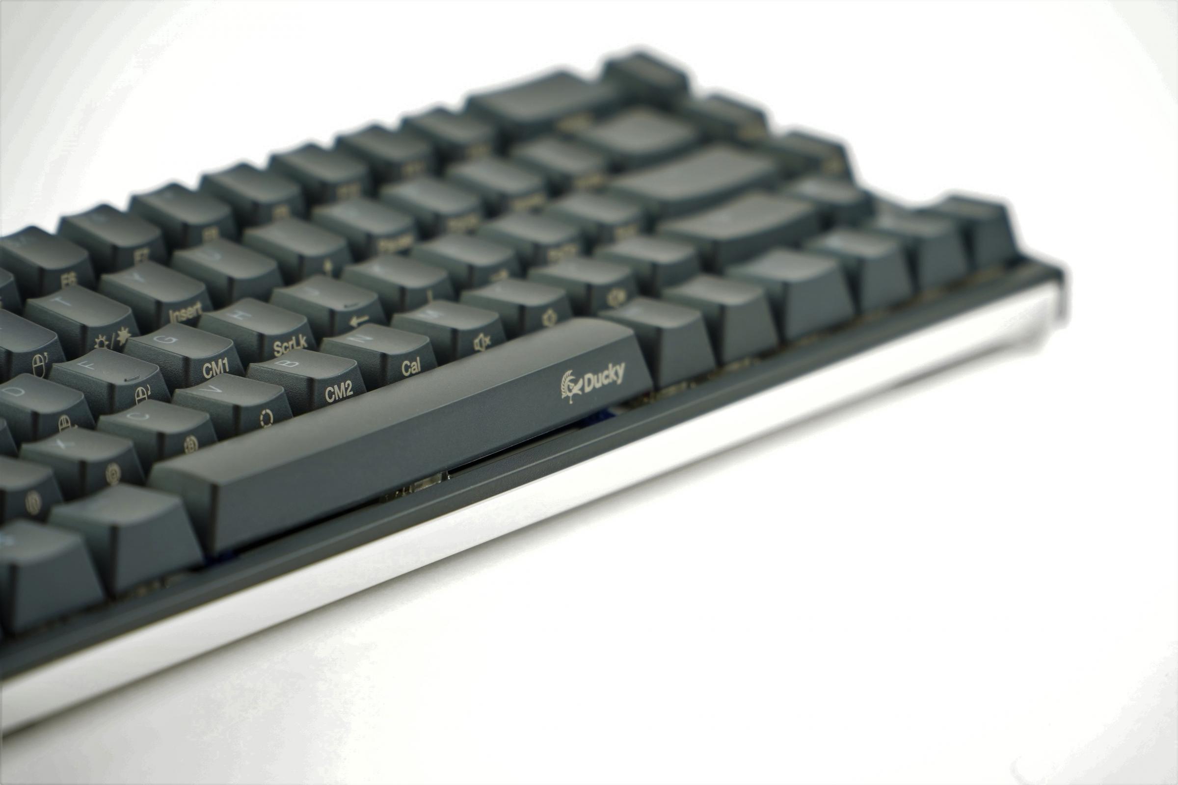 Teclado Gamer Ducky One 2 Sf Rgb Cherry Mx Red