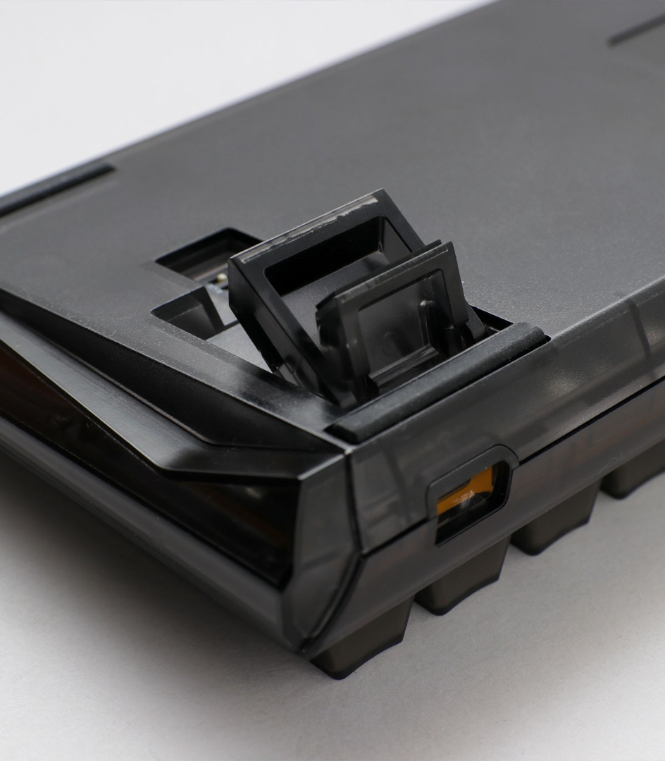 Teclado Mecanico Ducky One 3 Daybreak Red Sw /es/ Aura Black Rgb