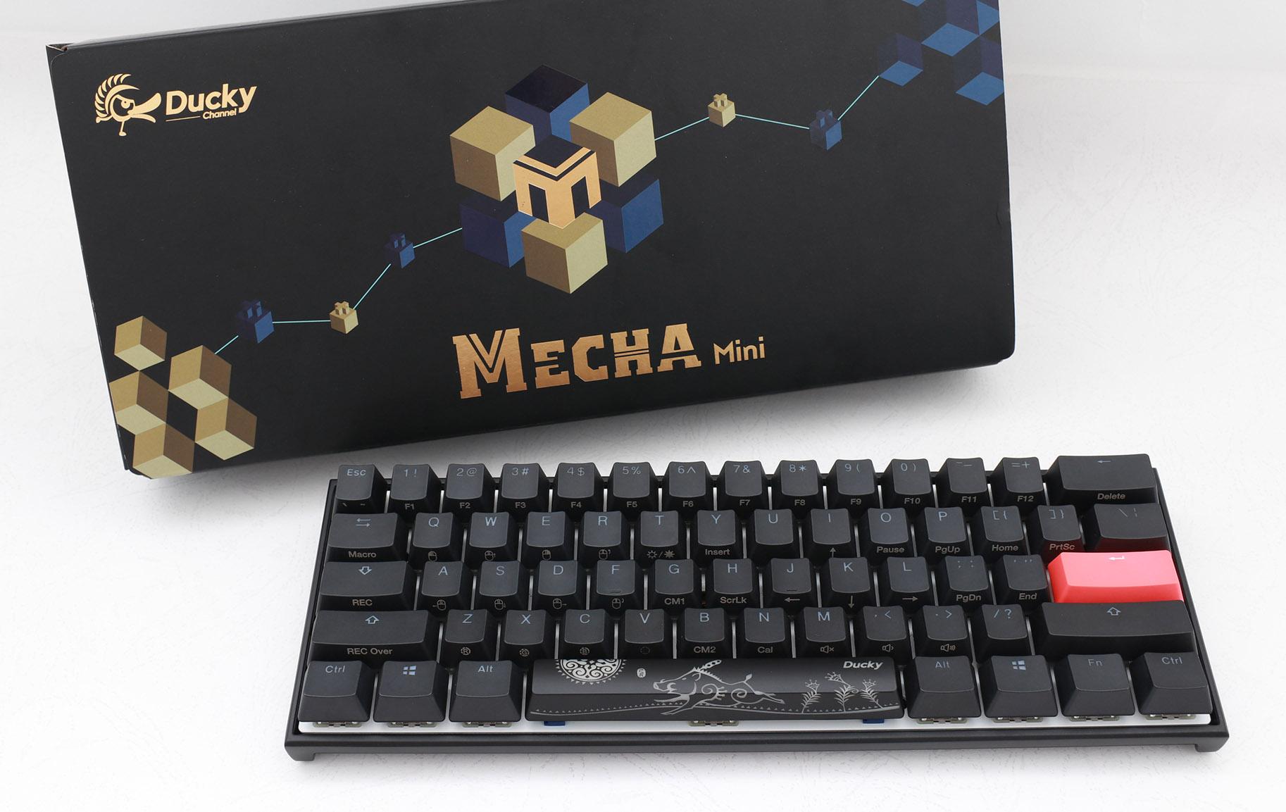 Teclado Gamer Ducky Mecha Mini V2 Rgb Kailh Box Brown Switch Mecanico Iso Sp